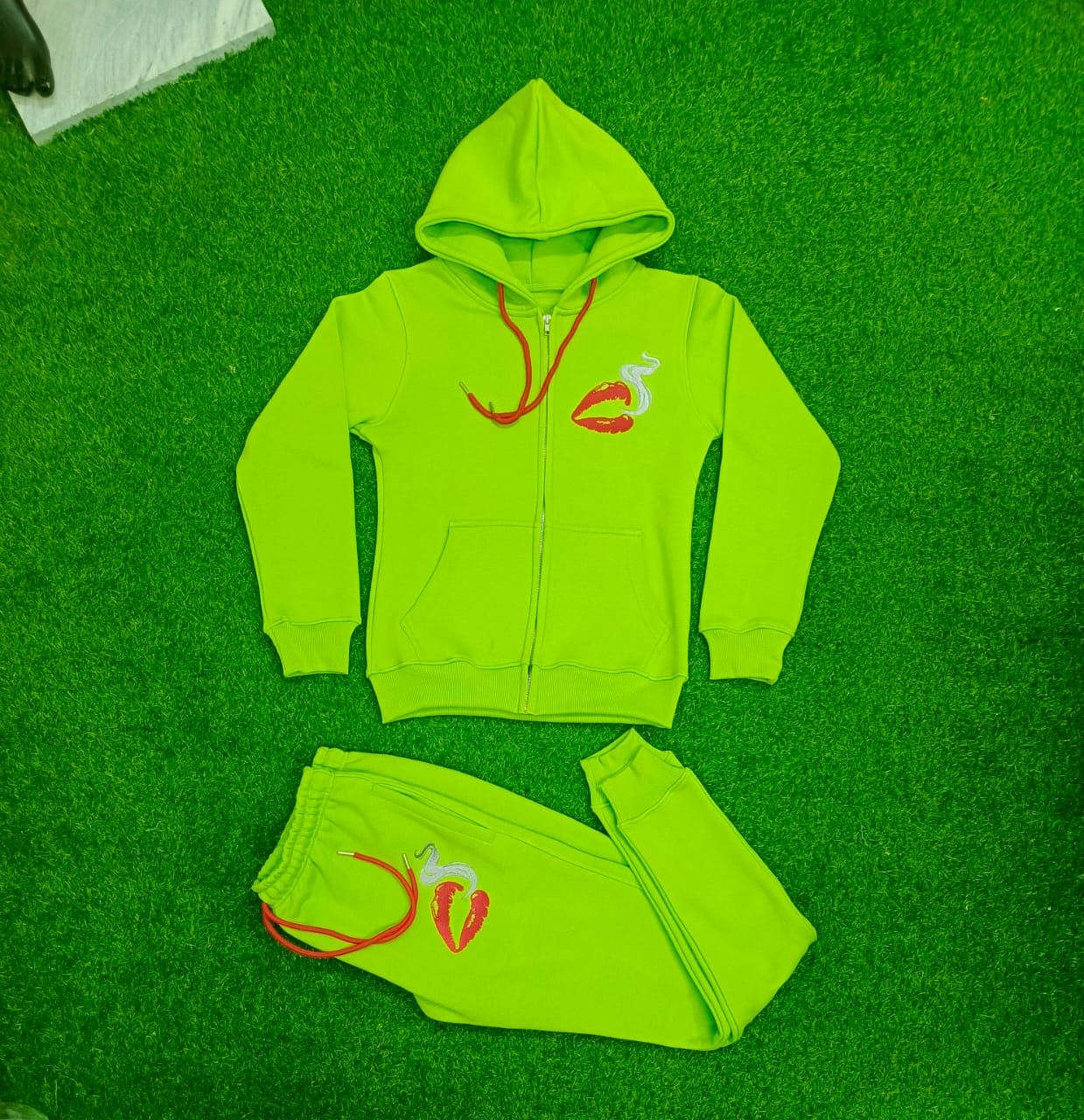 CS Signature Sweatsuit